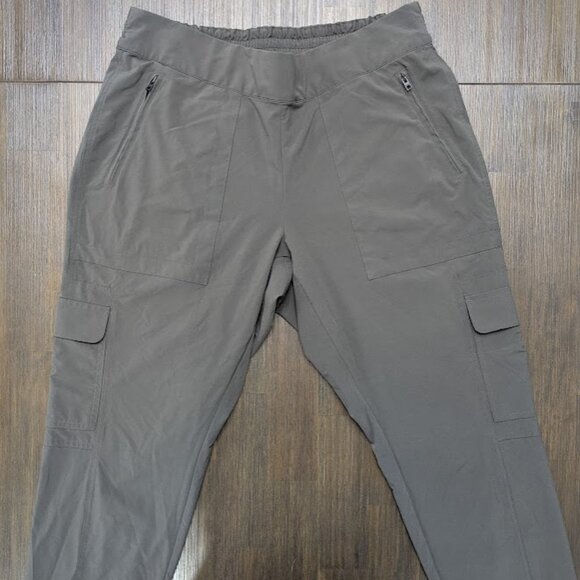 Athleta Pants - Athleta | Women's Grey Chelsea Cargo | Size 14